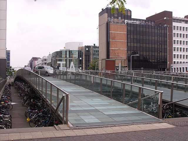 Leiden CS Taxi
